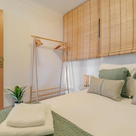 Appartamento Luxurious 2-bedroom With Ocean View In